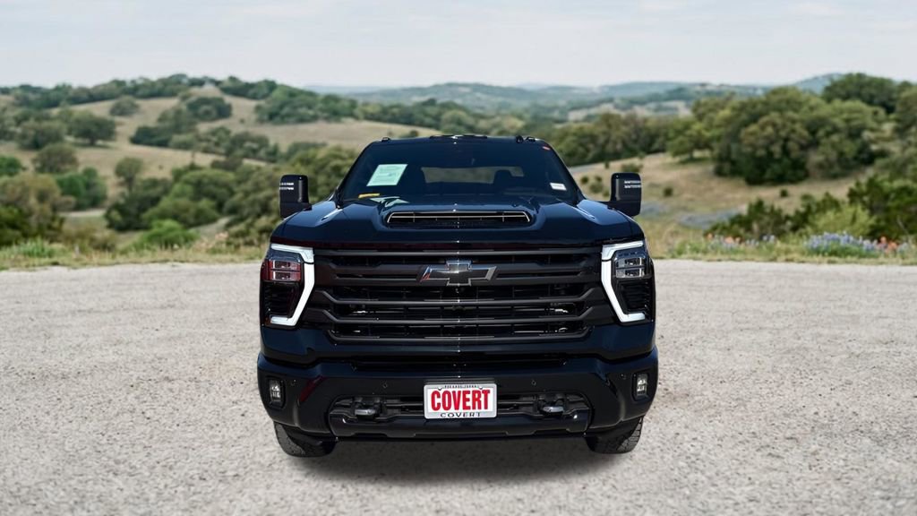 Used 2025 Chevrolet Silverado 2500 High Country w/ High Country Premium Package AWD/4WD video 2