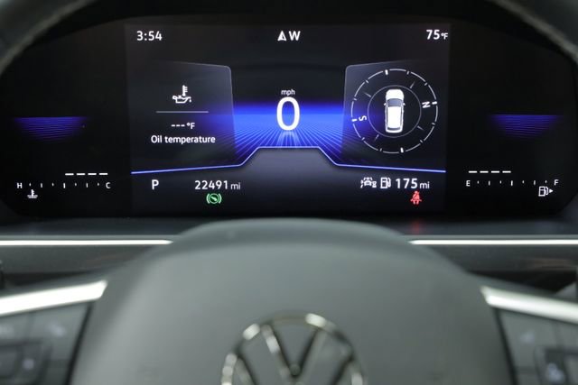 Used 2024 Volkswagen Tiguan SE image 14