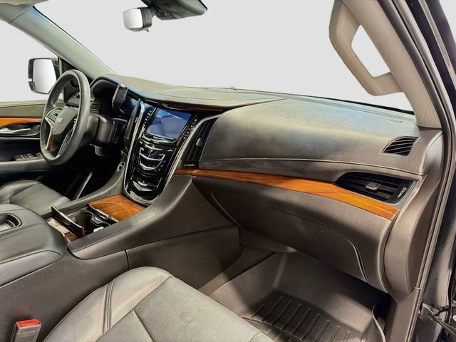 Certified 2017 Cadillac Escalade Luxury AWD/4WD image 26