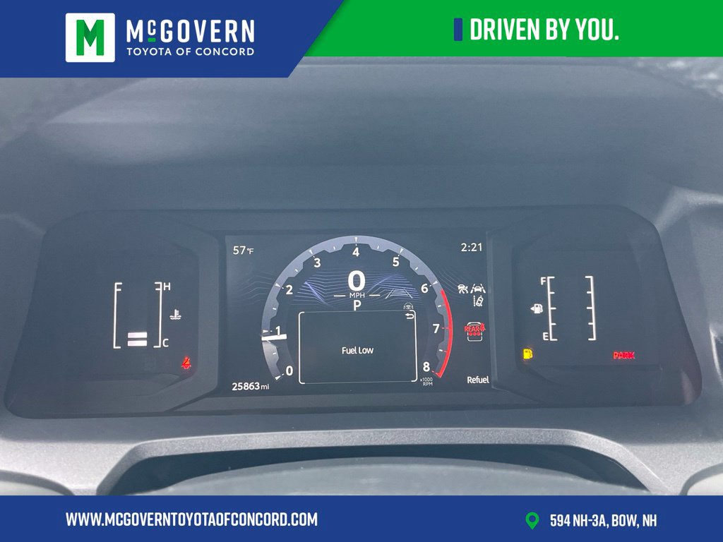 Used 2025 Toyota 4Runner SR5 AWD/4WD image 30