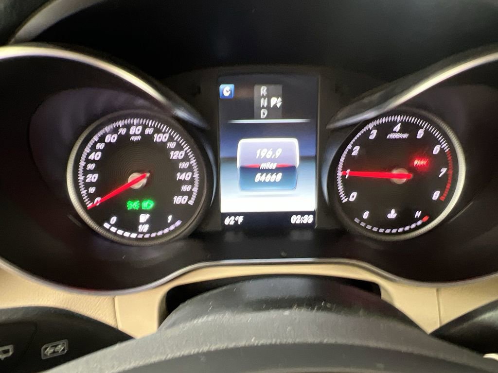 Used 2019 Mercedes-Benz GLC 300 4MATIC image 13