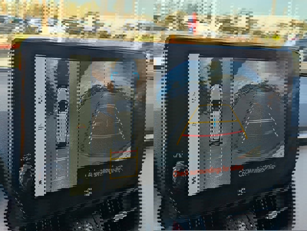 Used 2023 Toyota RAV4 Limited image 23