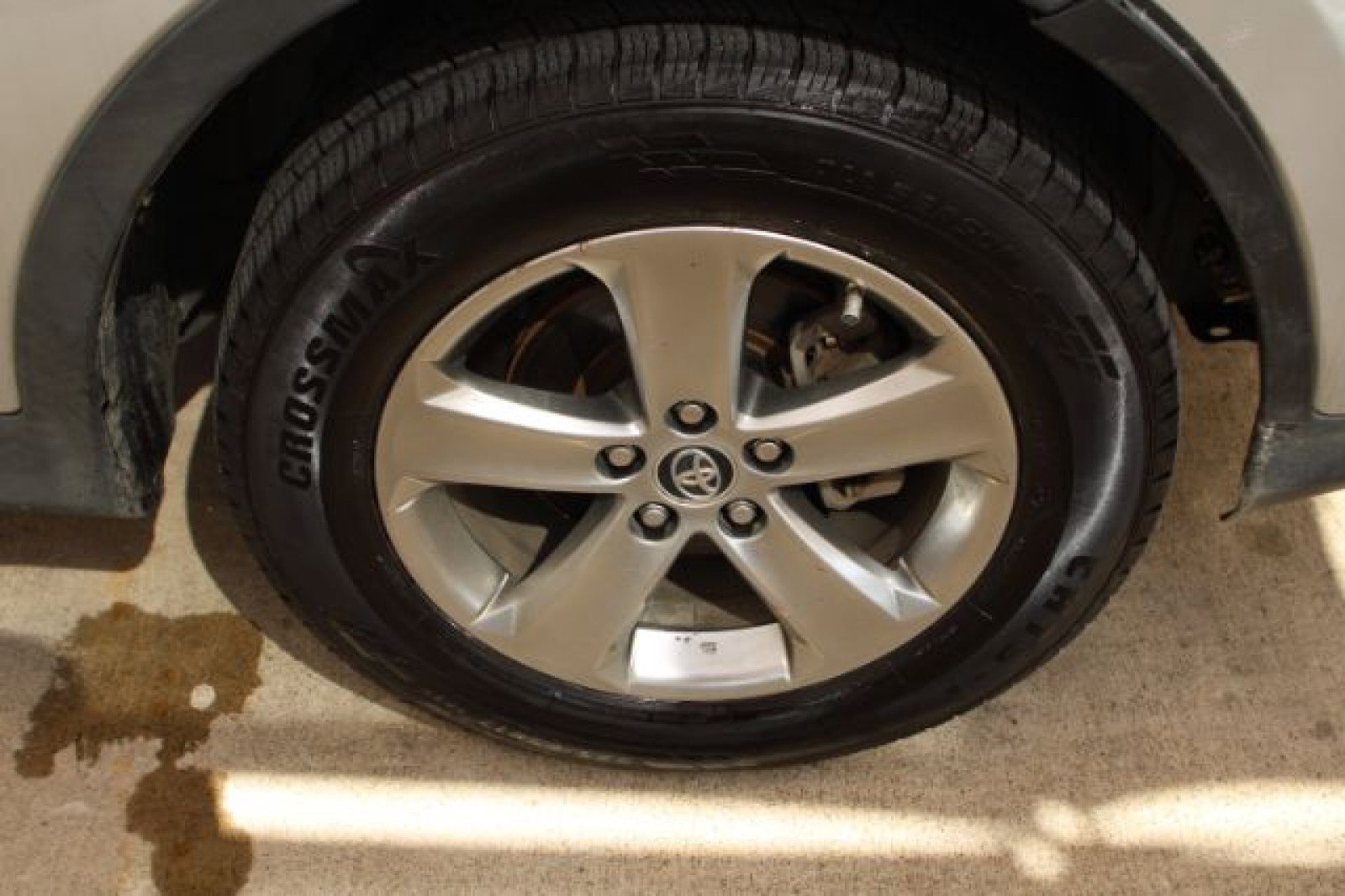 Used 2015 Toyota RAV4 XLE image 25