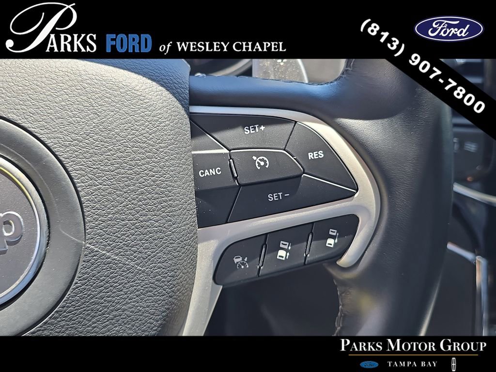 Used 2020 Jeep Grand Cherokee Summit AWD/4WD image 31