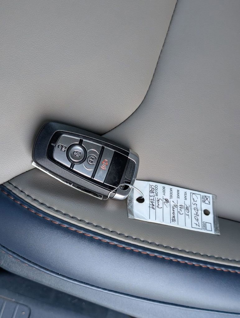 New 2025 Ford Maverick Lariat AWD/4WD image 50