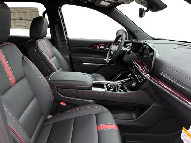 New 2027 Chevrolet Traverse RS w/ LPO, Floor Liner Package AWD/4WD image 13