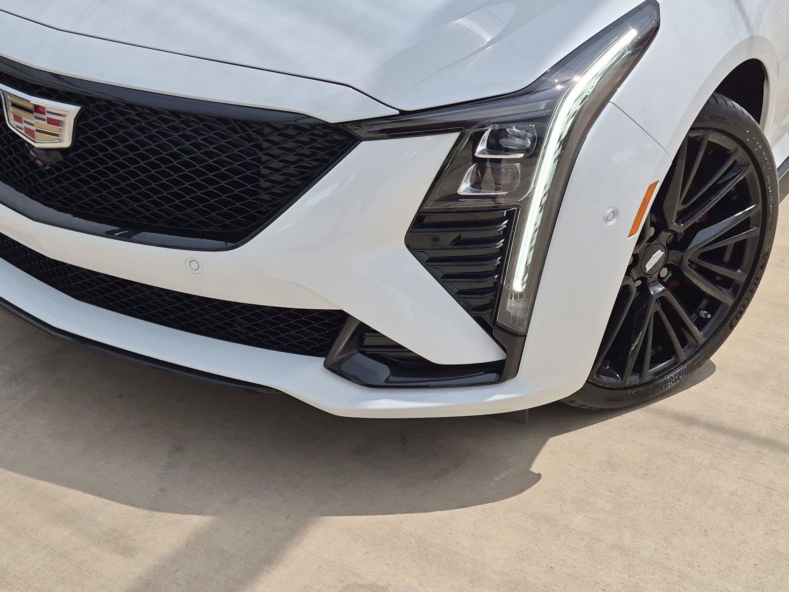 New 2026 Cadillac CT5 V w/ LPO, ONYX Package AWD/4WD image 7