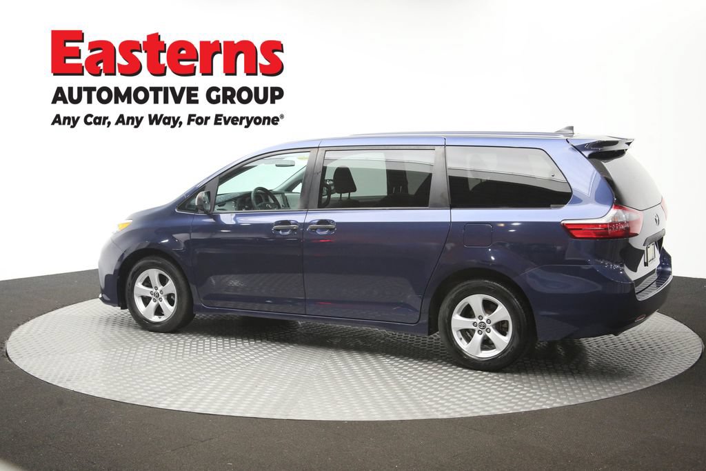 Used 2020 Toyota Sienna L FWD image 63