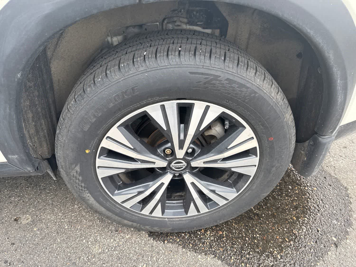 Used 2021 Nissan Rogue SV AWD/4WD image 6