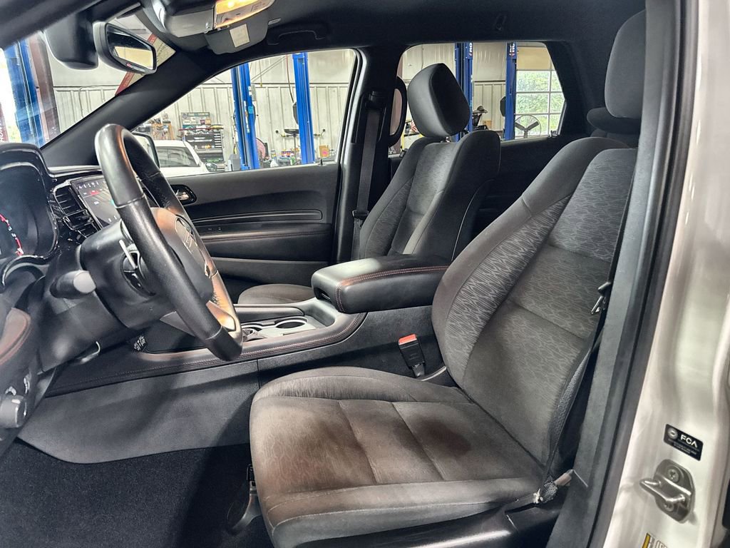 Used 2025 Dodge Durango GT image 12