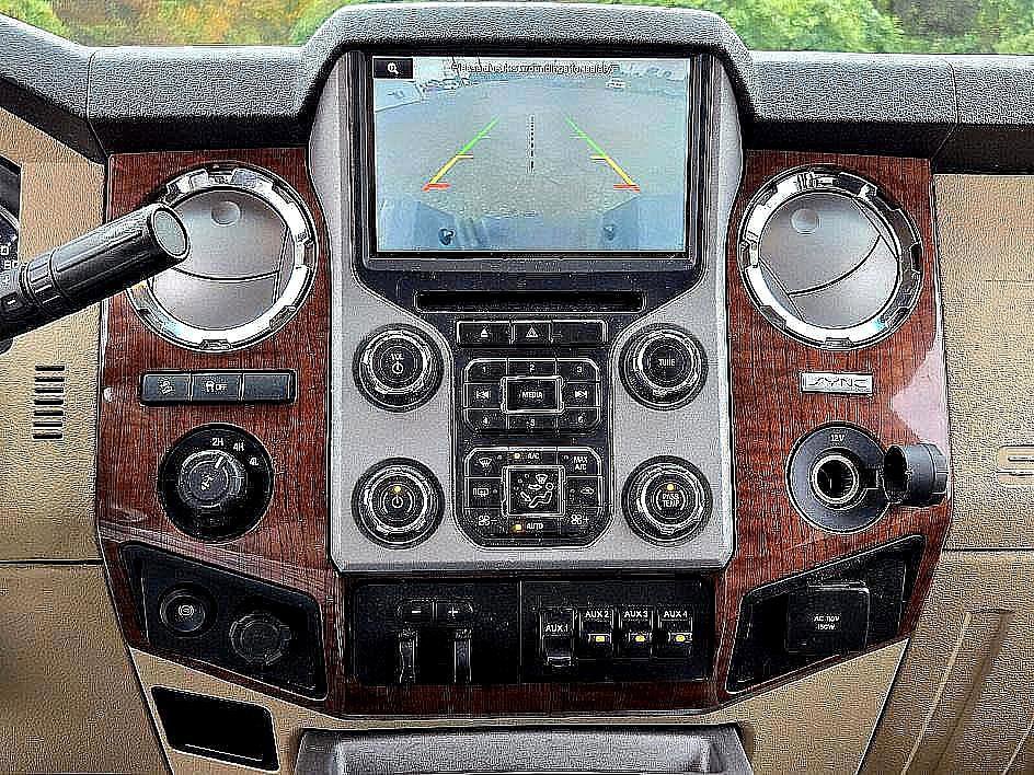 Used 2015 Ford F250 King Ranch w/ FX4 Off-Road Package image 11