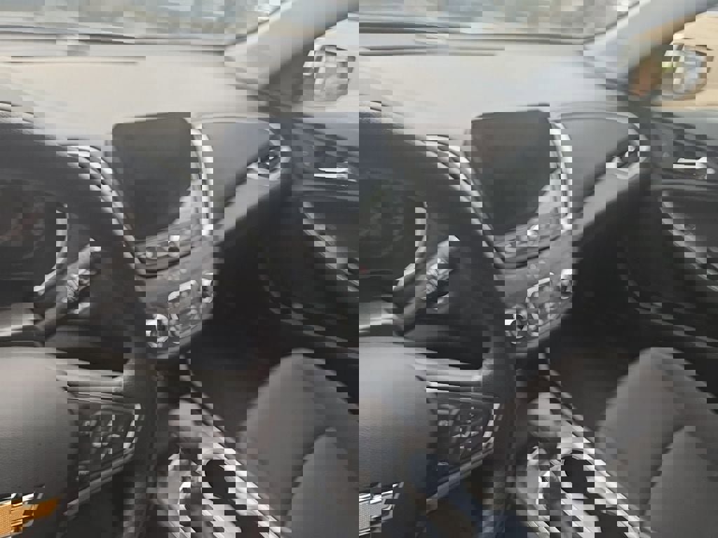 Used 2024 Chevrolet Malibu LT image 3