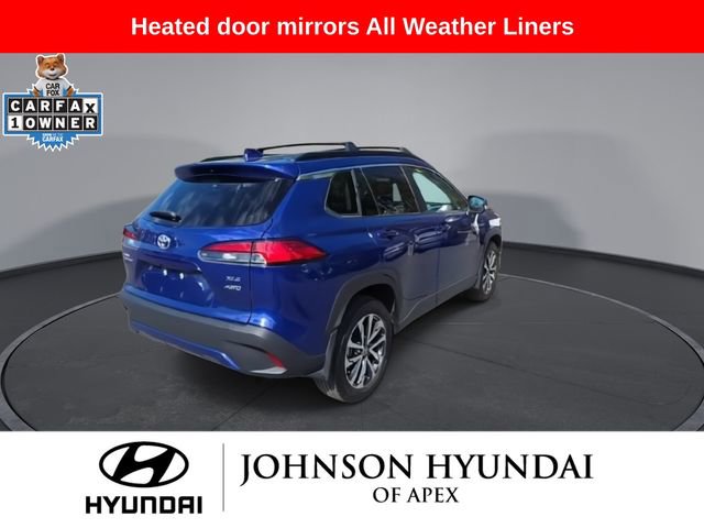 Used 2024 Toyota Corolla Cross XLE w/ Convenience Package image 9