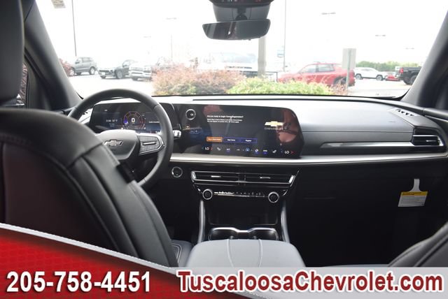 New 2026 Chevrolet Traverse LT w/ Midnight/Sport Edition FWD image 3