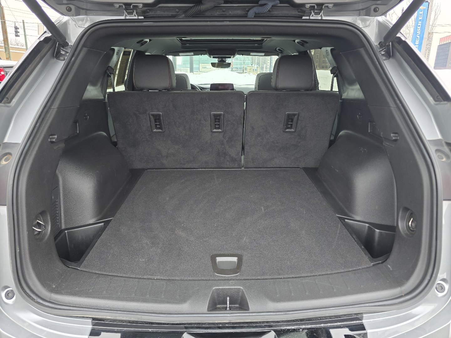 Certified 2023 Chevrolet Blazer RS w/ Driver Confidence II Package image 30