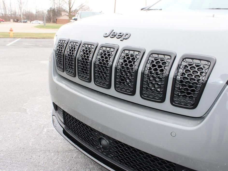 Used 2023 Jeep Cherokee Altitude Lux AWD/4WD image 13