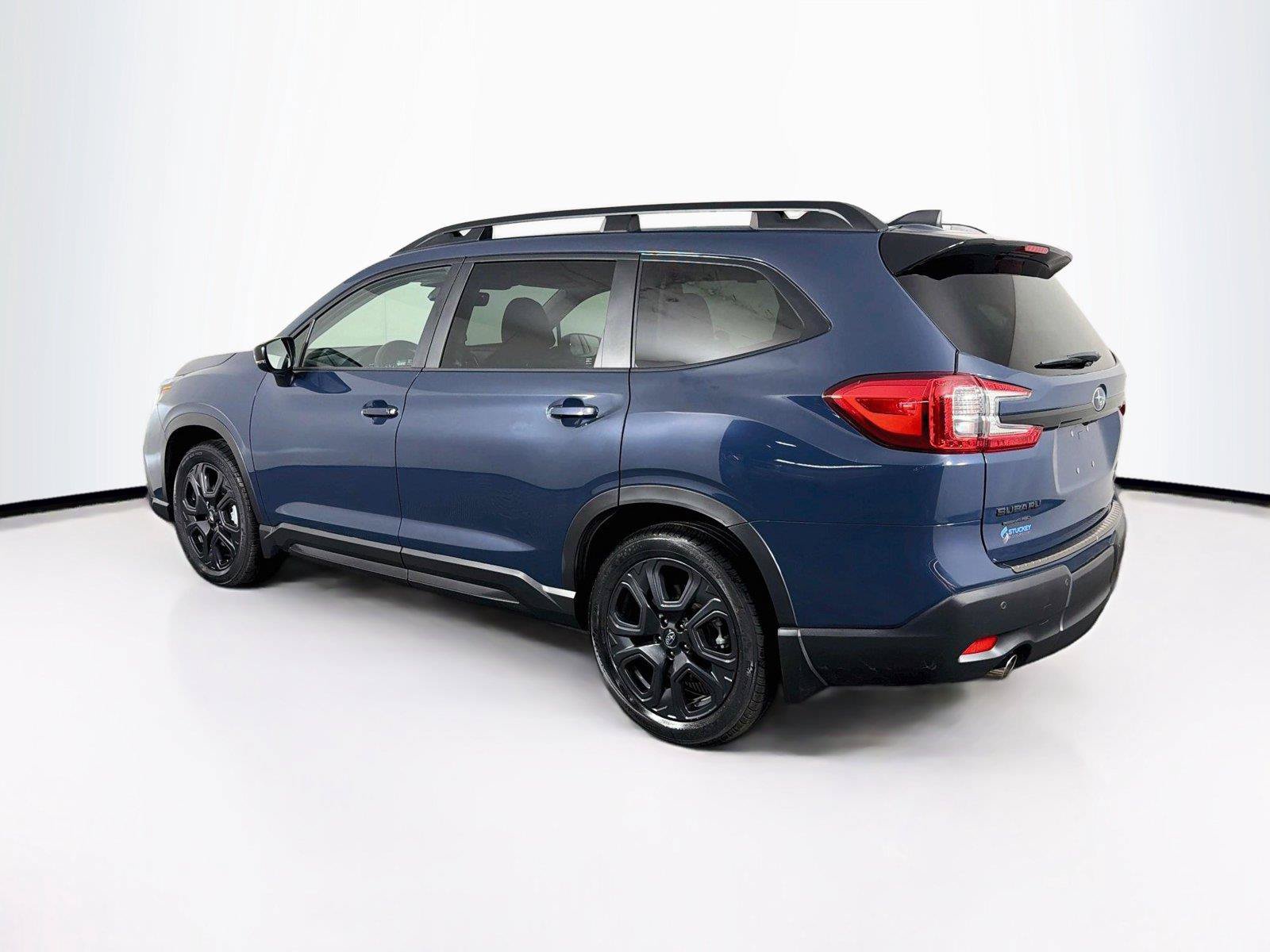 Used 2024 Subaru Ascent Onyx Edition AWD/4WD image 9