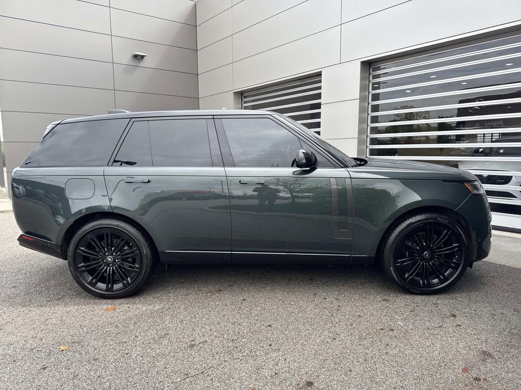 Certified 2023 Land Rover Range Rover SE AWD/4WD image 8