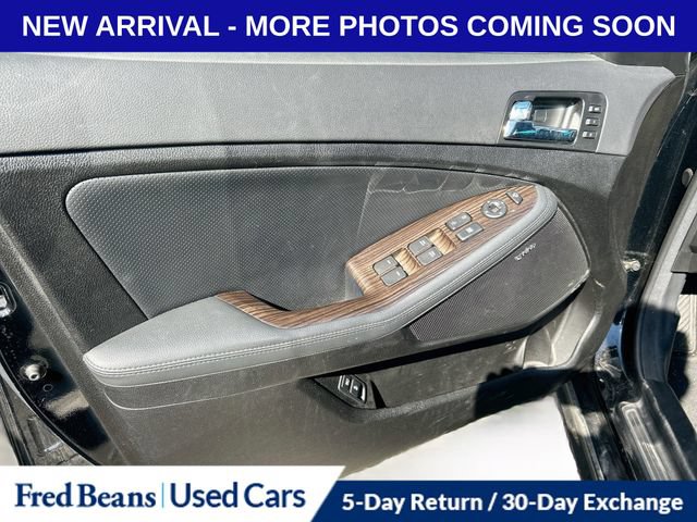 Used 2013 Kia Optima SX w/ Limited Pkg FWD image 7