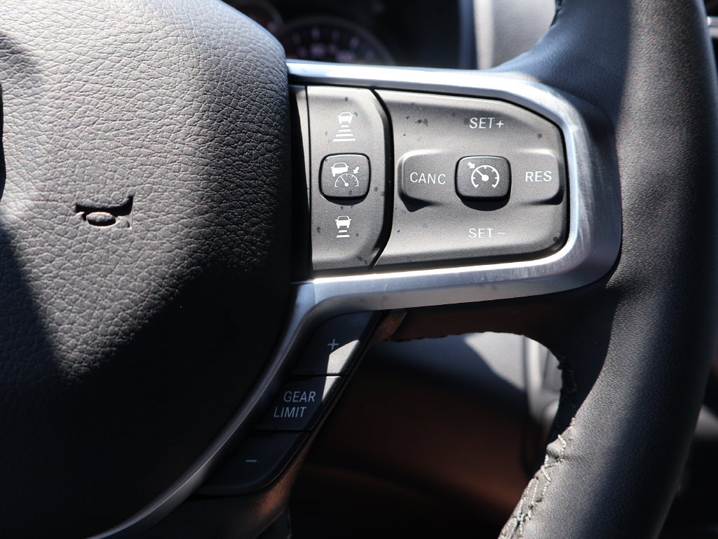 Used 2025 RAM 2500 Big Horn AWD/4WD image 20