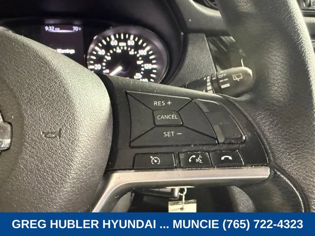 Used 2017 Nissan Rogue Sport S AWD/4WD image 14