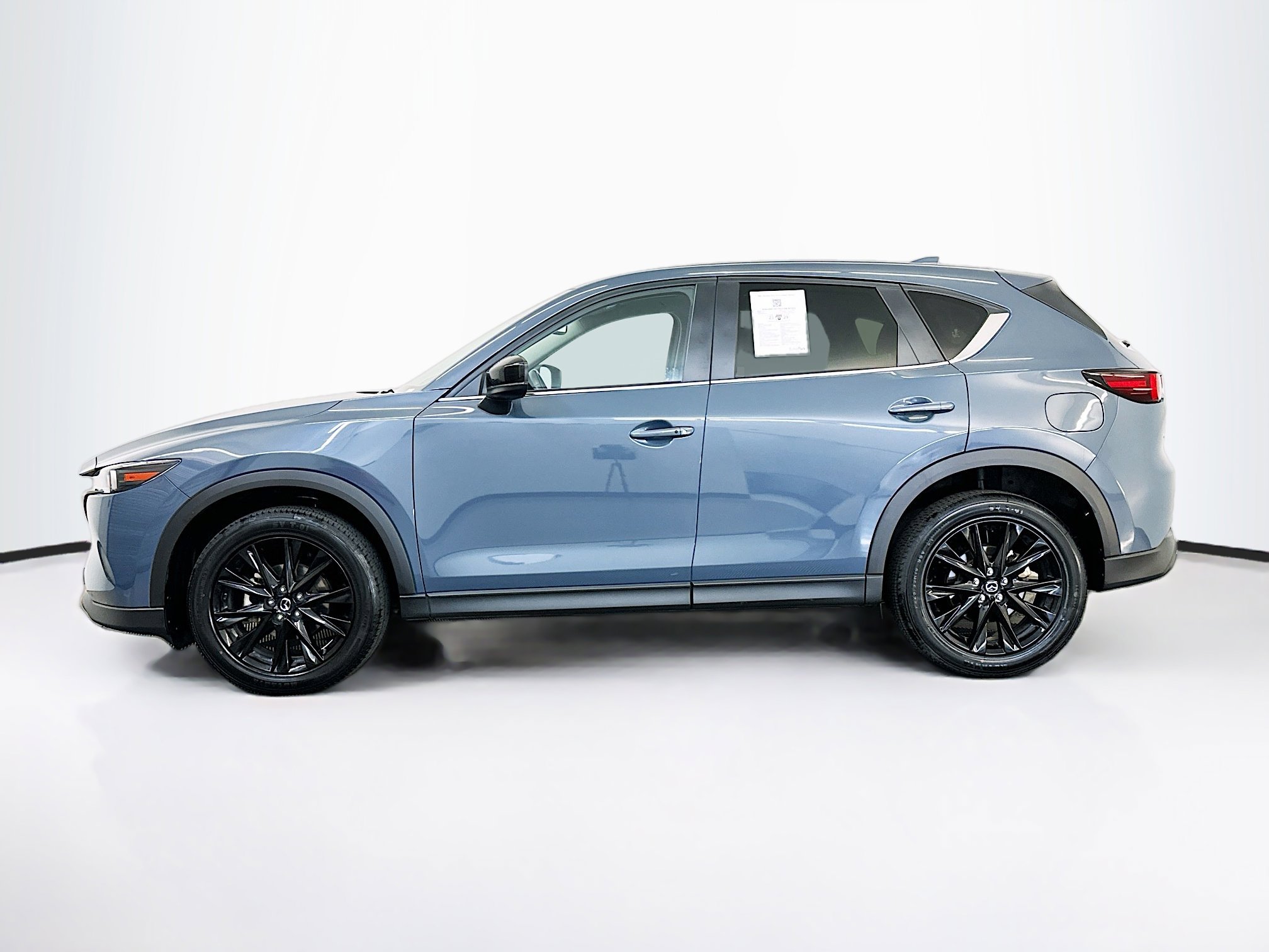 Used 2024 MAZDA CX-5 Carbon Edition image 4