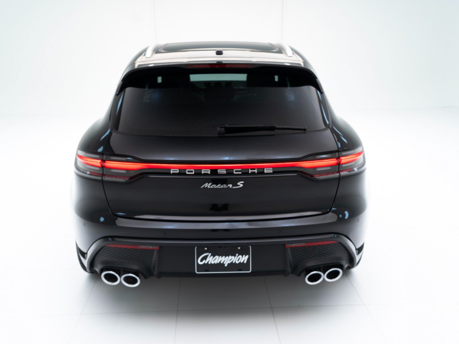 New 2026 Porsche Macan S AWD/4WD image 10