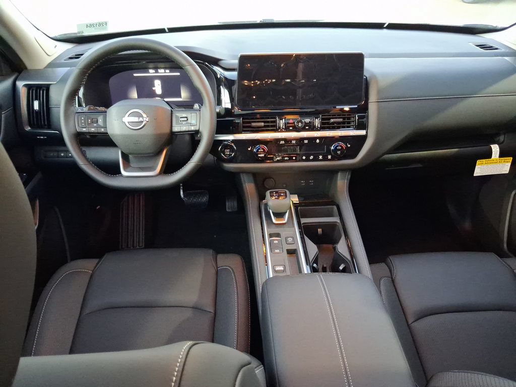 New 2026 Nissan Pathfinder SL w/ SL Premium Package FWD image 6