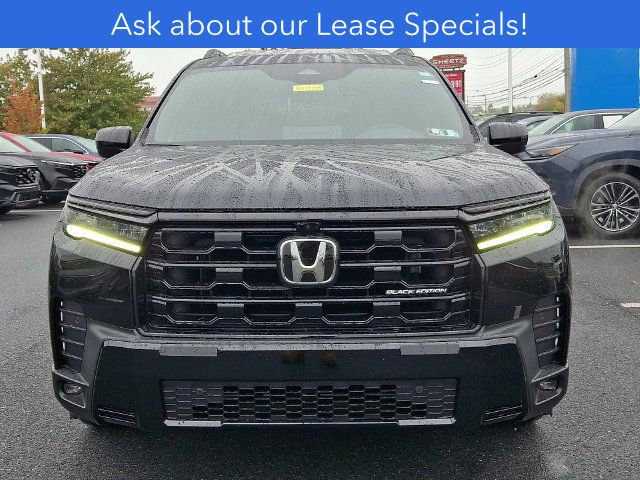 New 2026 Honda Pilot Black Edition image 2
