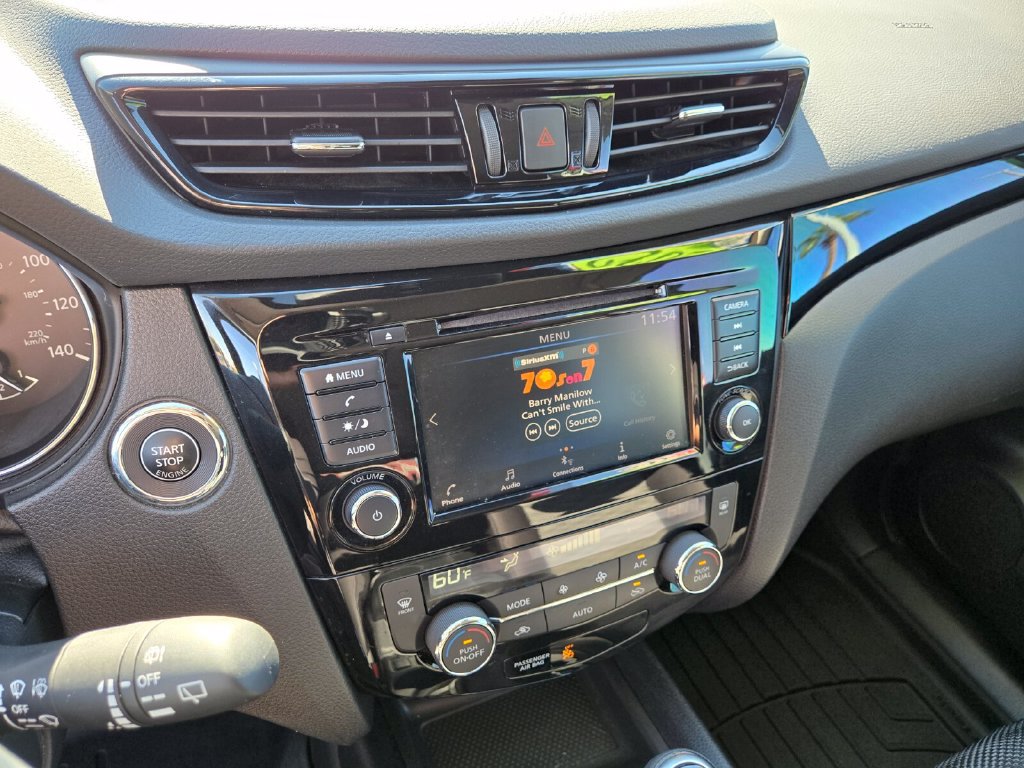 Certified 2022 Nissan Rogue Sport SV AWD/4WD image 27