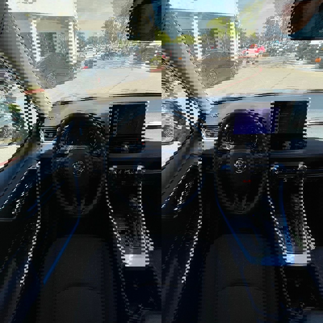 Used 2024 Toyota RAV4 XLE image 12