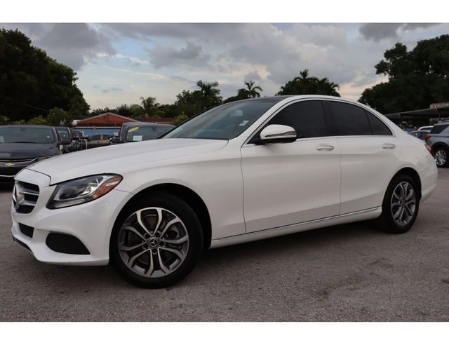 Used 2018 Mercedes-Benz C 300 4MATIC Sedan image 2