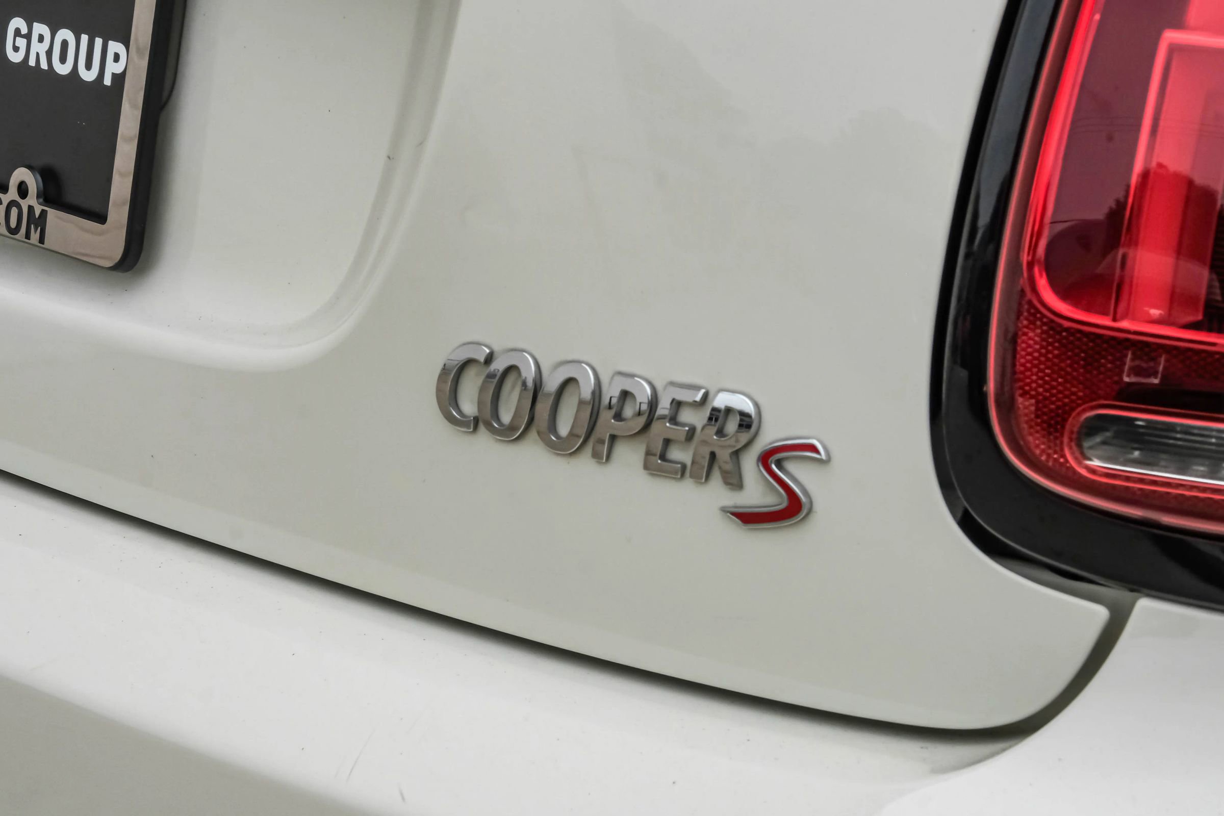 Used 2019 MINI Cooper S w/ Premium Package image 42