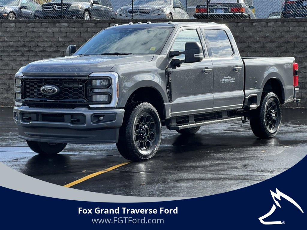 New 2026 Ford F250 4x4 Crew Cab Super Duty video 1