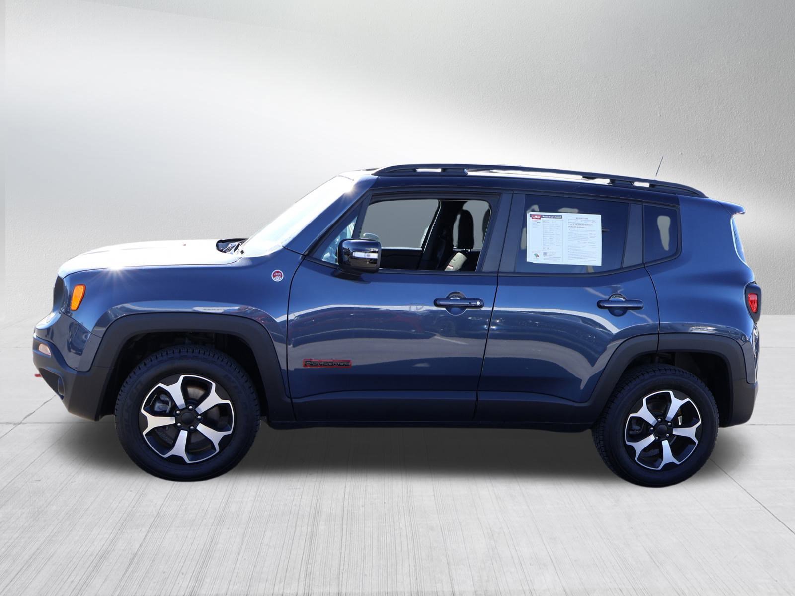 Used 2022 Jeep Renegade Trailhawk image 4