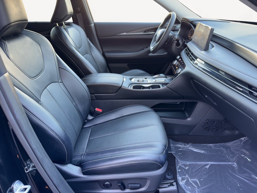 Used 2023 INFINITI QX60 Luxe w/ Cargo Package AWD/4WD image 30