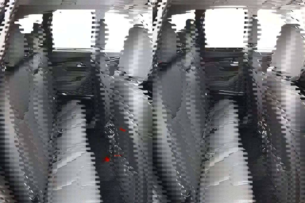 Used 2022 Hyundai Santa Fe Limited image 20