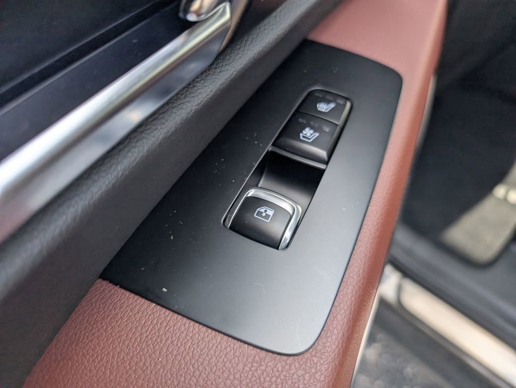 Used 2023 Kia Telluride SX Prestige AWD/4WD image 11