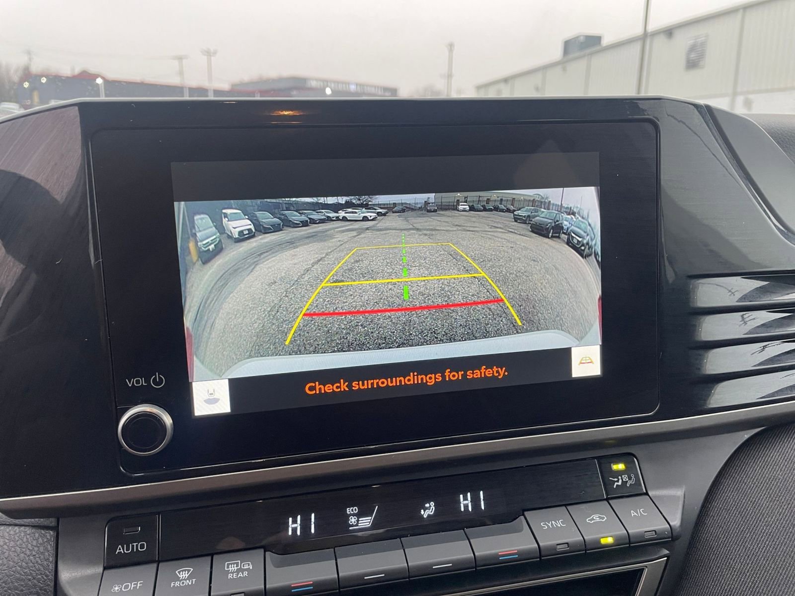 Used 2025 Toyota Camry LE image 23