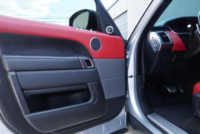 Used 2019 Land Rover Range Rover Sport Supercharged image 28