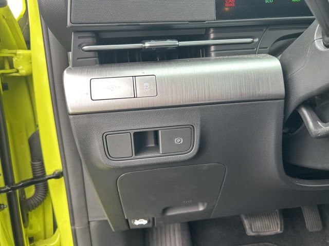 Used 2024 Hyundai Kona SEL image 19