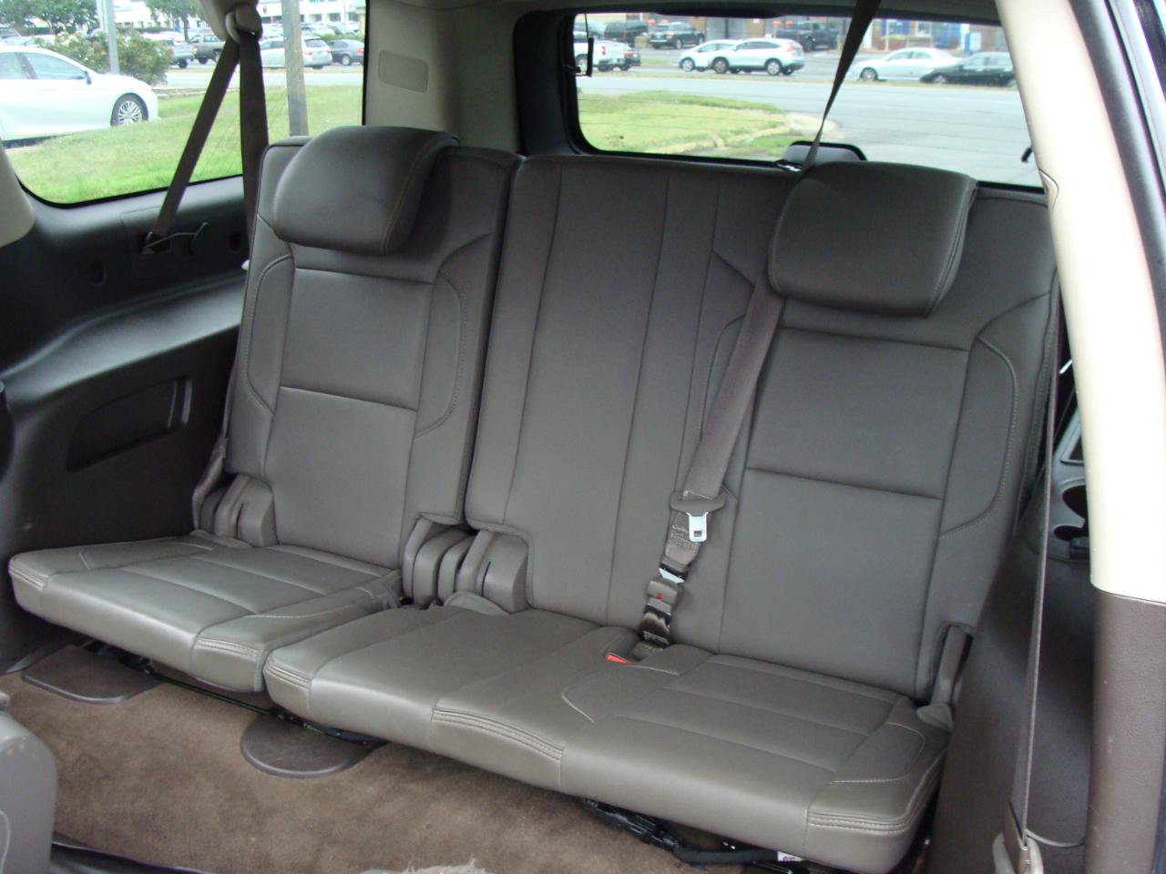 Used 2015 GMC Yukon XL Denali w/ Touring Package AWD/4WD image 12
