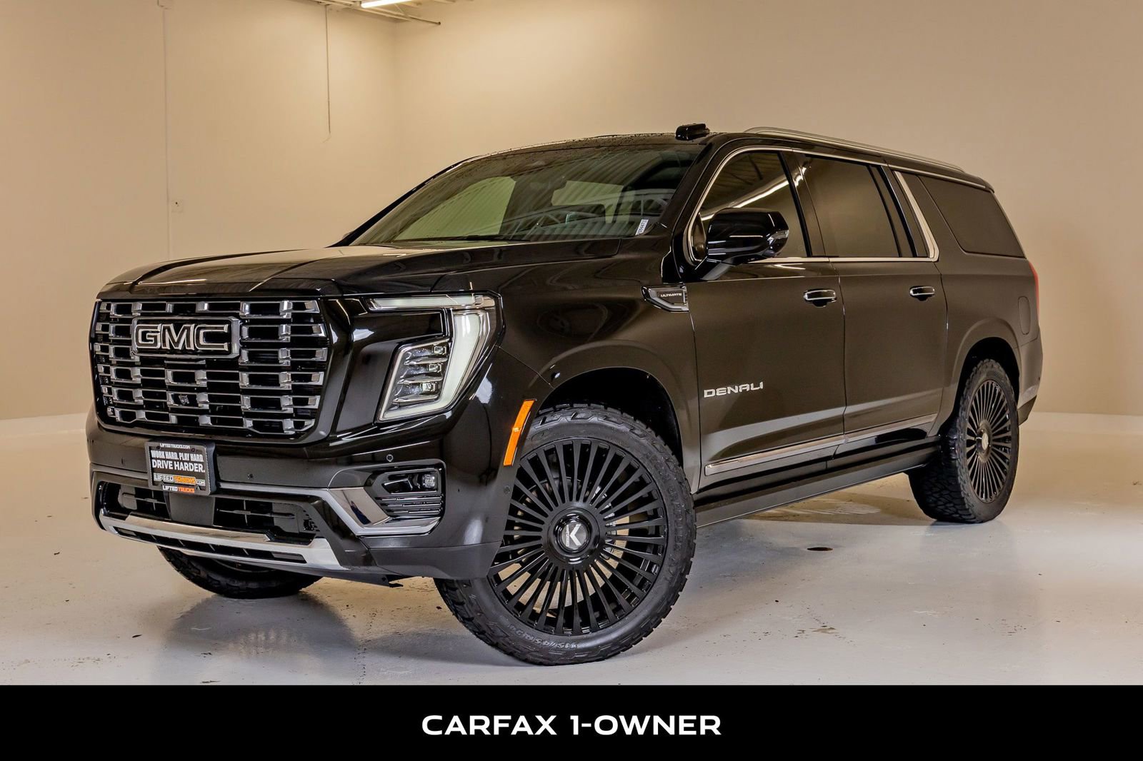 Used 2025 GMC Yukon XL Denali Ultimate AWD/4WD image 5