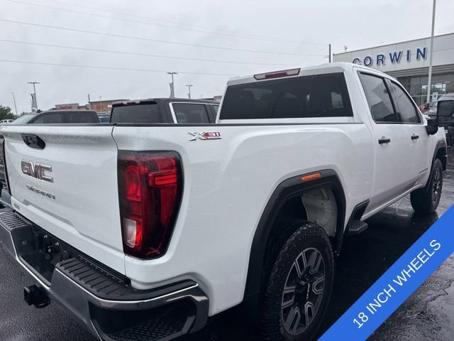 Used 2023 GMC Sierra 2500 Pro w/ Convenience Package AWD/4WD image 4