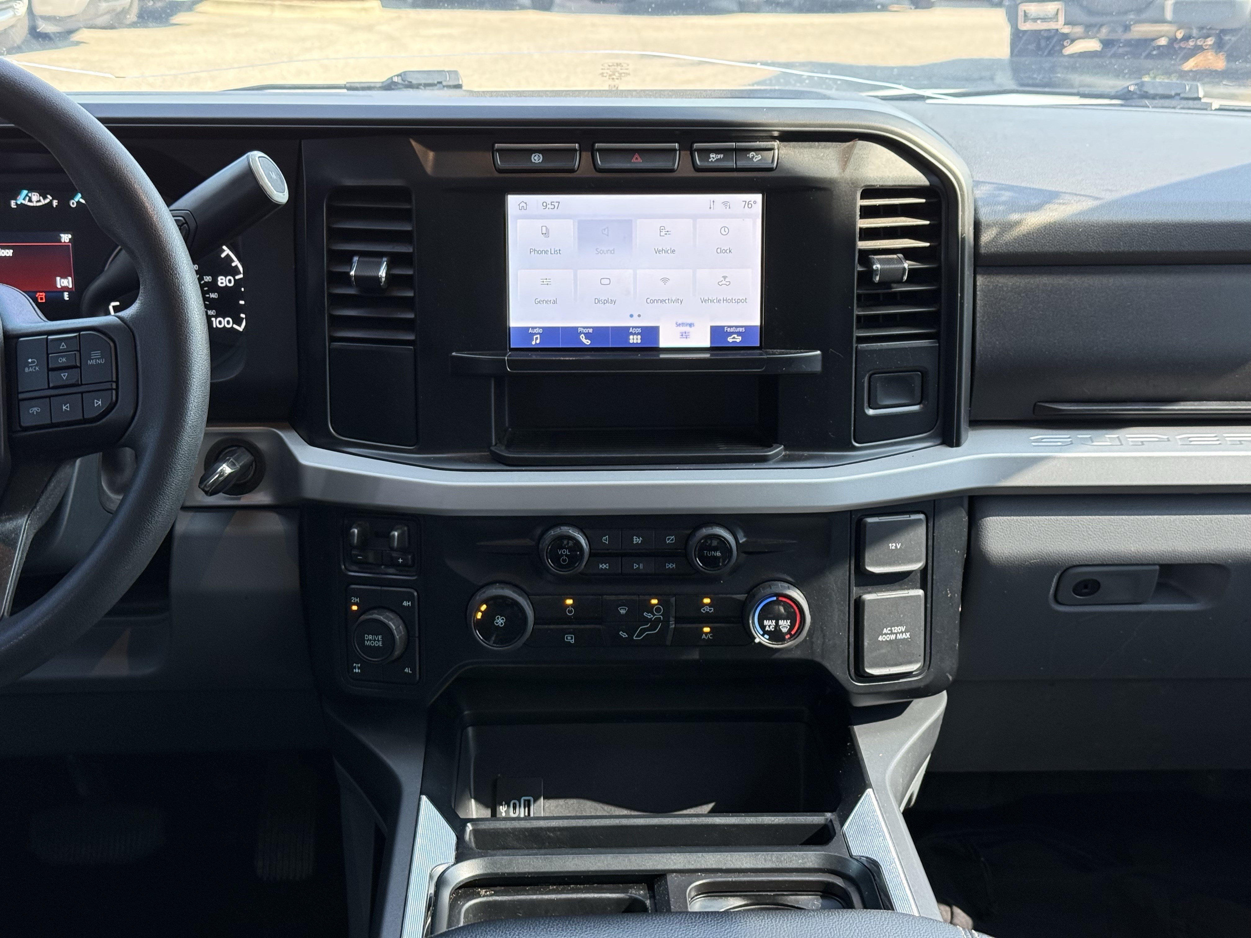 Used 2024 Ford F250 XLT AWD/4WD image 29
