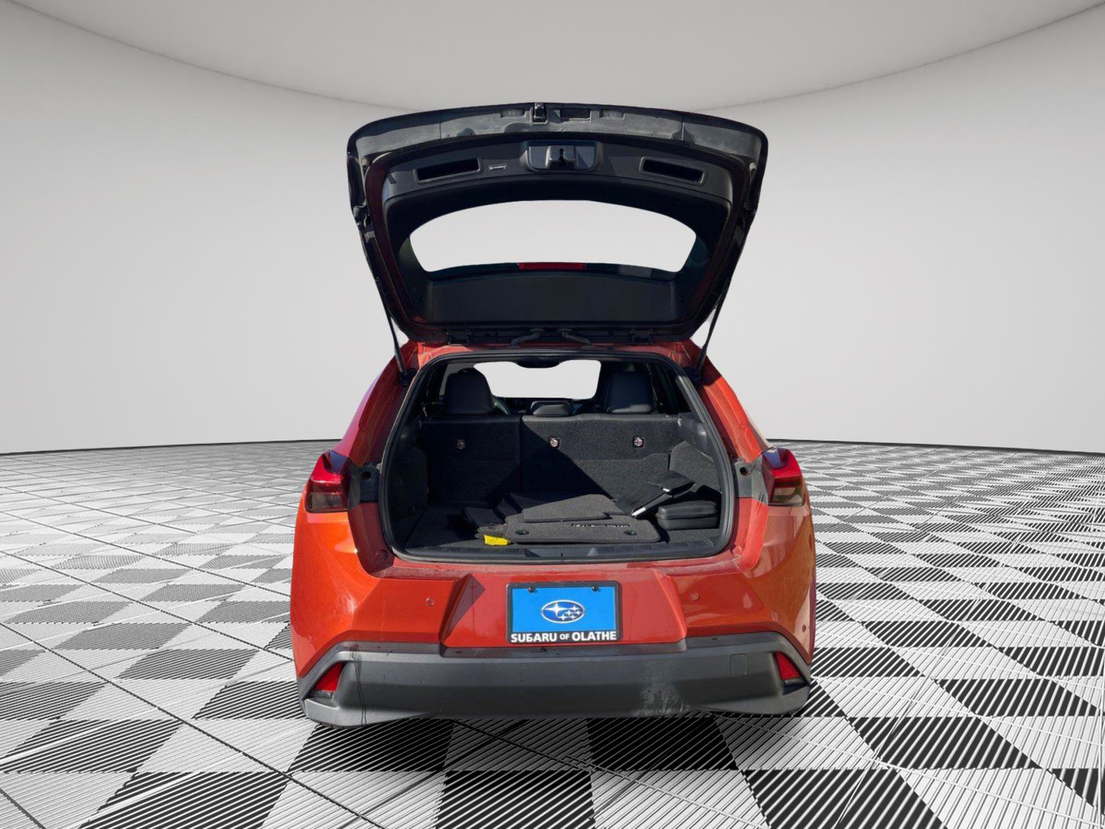 Used 2021 Lexus UX 250h w/ Accessory Package (Z2) image 5