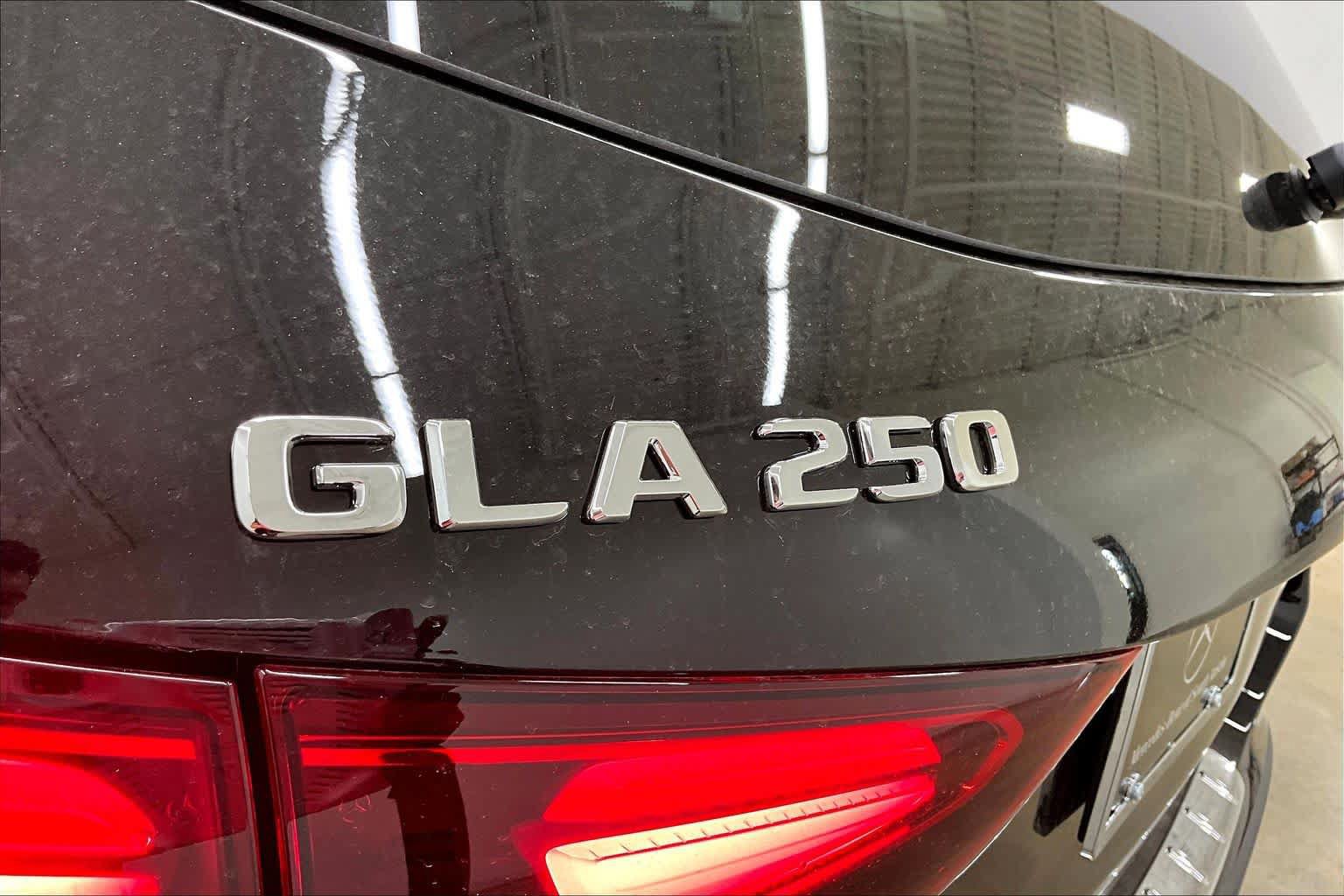 New 2026 Mercedes-Benz GLA 250 image 15