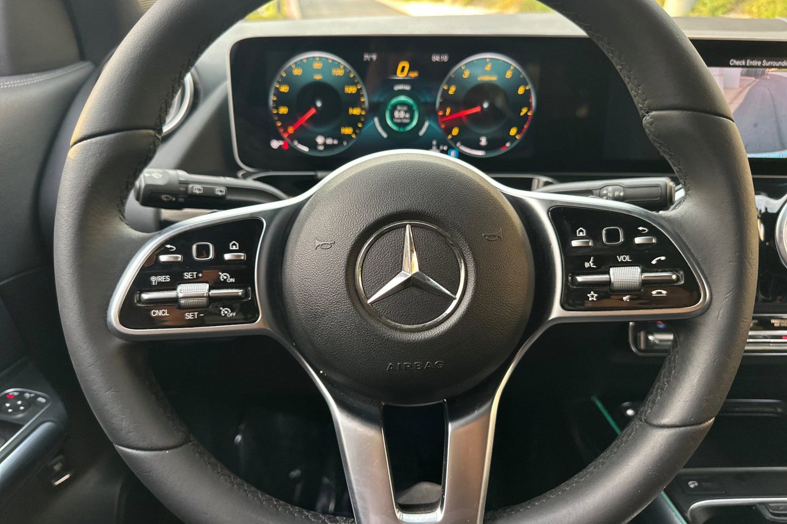 Used 2021 Mercedes-Benz GLA 250 4MATIC image 22