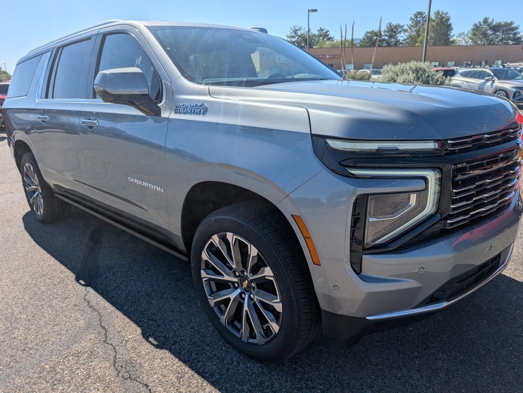 New 2026 Chevrolet Suburban High Country image 7