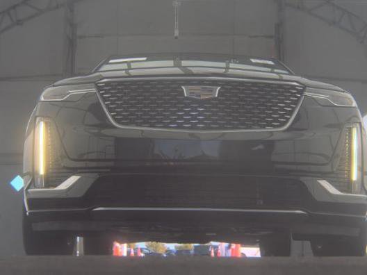 Used 2021 Cadillac XT6 Premium Luxury FWD image 3